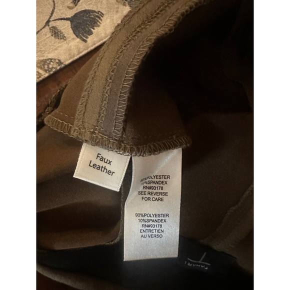 Women's Tahari Pants Size S Brown Faux Leather - Picture 8 of 8